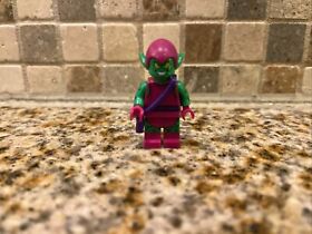 Lego 76057 Marvel Super Heroes Green Goblin Minifigure * Authentic *