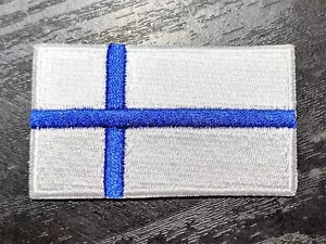 PARCHE Bordado Bandera del País Finlandés FINLANDIA *NUEVO* MEZCLA Y COMBINA COMPRA 3 GET - Imagen 1 de 1