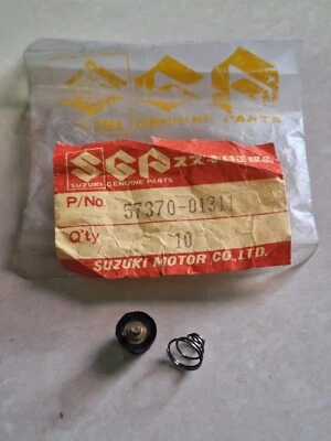 1 Par Interruptor Bocina Botón Suzuki GS550 T125 GT185 GT550 M12 K10 TS90 A100 Nos Foto 1 de 2