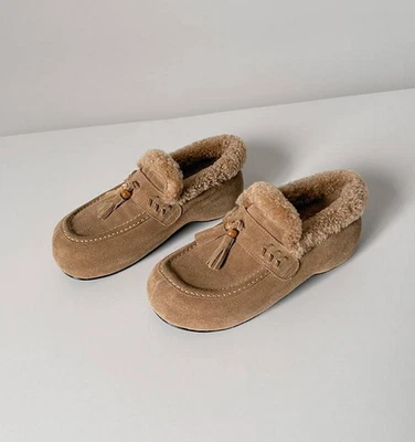 Женские замшевые кожаные зимние туфли с круглым носком теплая хлопковая подкладка мокасины без шнуровки  - Изображение 1 из 4