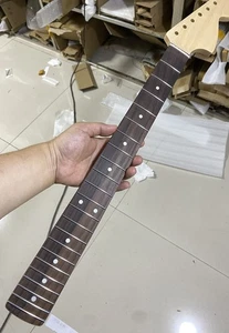 Round stainless steel 22frets Natural color electric guitar neck for jazzmaster - Picture 1 of 7