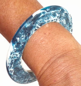 Sobral Rare PML06 Blue & White Marbled Flat Skinny Artist Made Bangle Bracelet - Picture 1 of 7