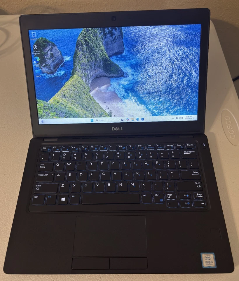 Laptop Dell LATITUDE 5290 | i5-8250U @ 1.60GHz 8GB RAM 256GB SSD WIN11 *LEER* Foto 1 de 4