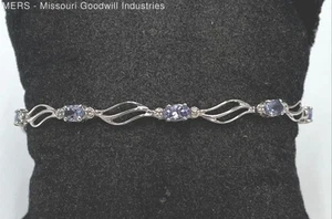 7" 10K White Gold Lavender Setting w/Diamond Accents Tennis Bracelet -3.94 Grams - Picture 1 of 7