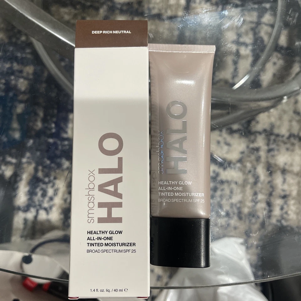 Deep Rich Neutral Smashbox - Image 1 of 1