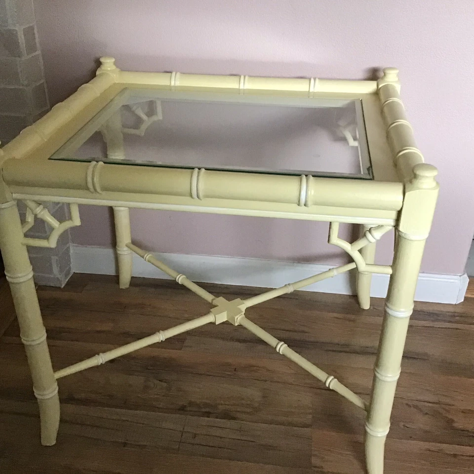 Thomasville Allegro FRETWORK FAUX BAMBOO Chippendale Side End Table Vintage - Image 1 of 4