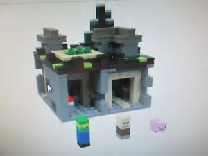 Lego Set 21105 Minecraft Micro World - The Village - Picture 1 of 9