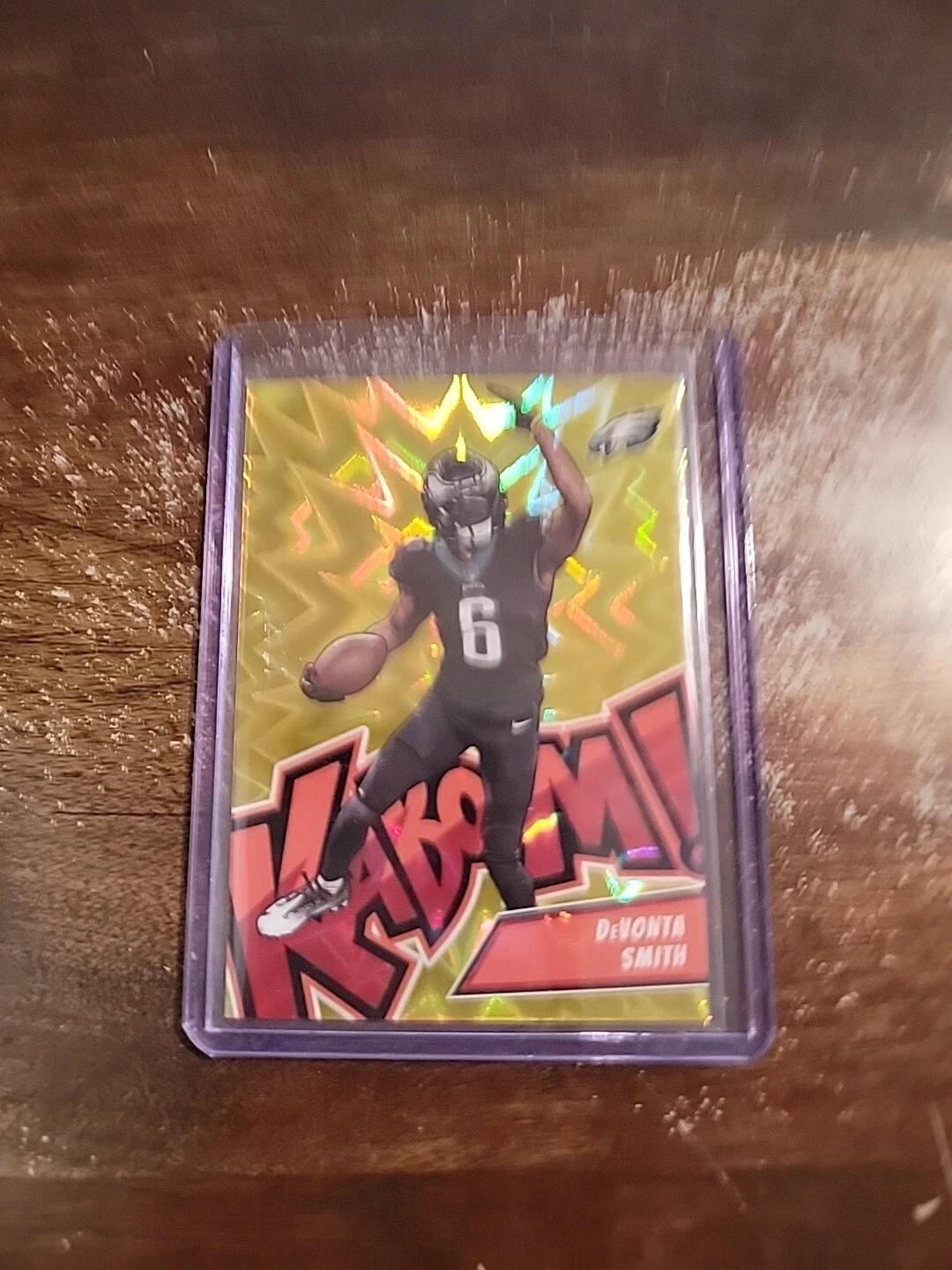 2023 Panini Absolute KABOOM Gold 2/10 Devonta Smith