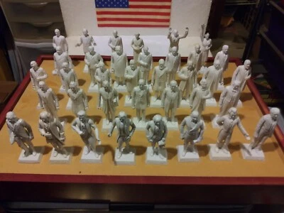 Mini estatuas Washington-Eisenhower vintage raras 1956 de los presidentes Marx con caja casi nuevas Foto 1 de 4