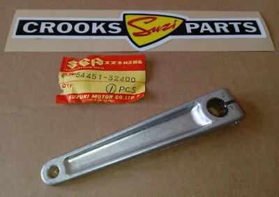 NOS 54451-32400 DR400/TS185ER/PE250/SP370 etc. Suzuki Ally Front Brake Cam Lever - Image 1 of 4