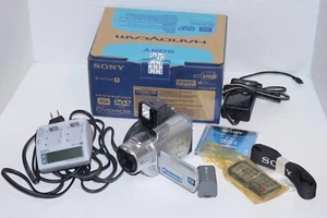 Sony DCR-DVD405 Camcorder - Black/Silver Tested Working w/ Working IR LIGHT - Picture 1 of 10