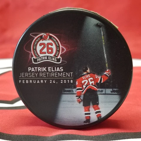 New Jersey Devils PATRIK ELIAS #26 Retirement Night Puck, BRAND NEW Cover