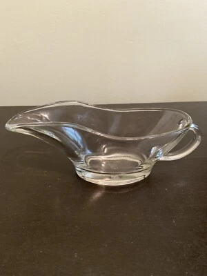 Anchor Hocking (10 oz) Large Glass Gravy Boat / Bowl With Handle (1028)  - Image 1 of 4