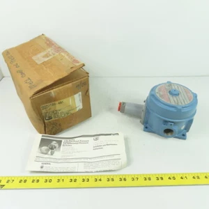 UE United Electric J120-491 Pressure Switch 480VAC 15A - Picture 1 of 9