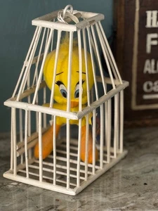 Vintage 1990s Warner Bros/Looney Tunes Tweety Bird Plush in Wicker Cage-W/Tag - Picture 1 of 17