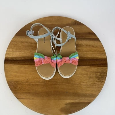 Novo sem caixa sandálias grandes infantis Steve Madden Jameliaa tecido arco-íris tamanho 3 Y - Imagem 1 de 4