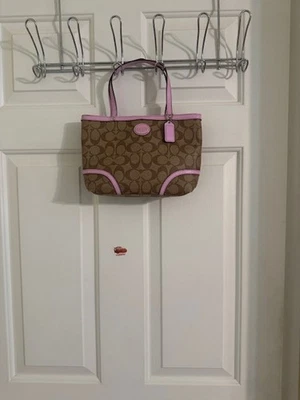 Coach Peyton Signature Coated Canvas & Pink Patent Leather Tote Retail $250 - Image 1 of 4