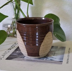 Vintage Stoneware Pottery Cup Signed Glass '79 Iron Brown Speckled Mid Century - Picture 1 of 5