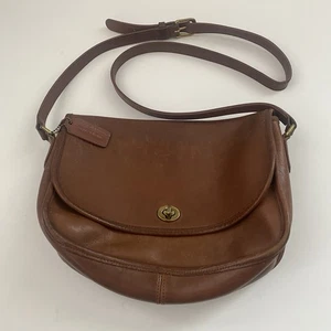 Vintage Coach City Bag Leather Purse Shoulder Crossbody British Tan USA #9790 - Picture 1 of 13