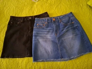No Boundries Mid Rise Denim Mini Skirt fringed hem sz 9 - Picture 1 of 11