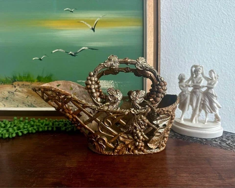 Vintage Italian Roberta Wood Hand Painted Carved Grapevine Wine Basket Cover