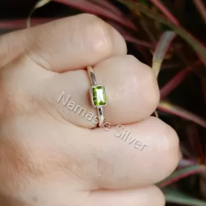 Natural Peridot 925 Solid Sterling Silver Handmade Women Dainty Ring, Boho Ring, - Picture 1 of 12