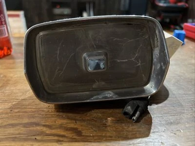 Conjunto de señal de giro delantera Plymouth Barracuda 1968 OEM 2853192 Foto 1 de 4