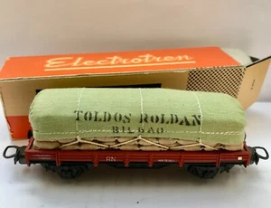 ELECTROTREN * HO * * GÜTERWAGEN MIT SÄCKEN UNTER ABDECKPLANE * NEUWERTIG * - Bild 1 von 2