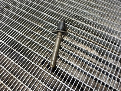 Land Rover Range Rover Sport L320 2011 Diesel fuel injector 9X2Q9K546DB SKE47979 - Image 1 of 4