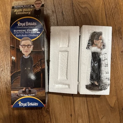 Bobblehead Royal Bobbles Ruth Bader Ginsburg Foto 1 de 4