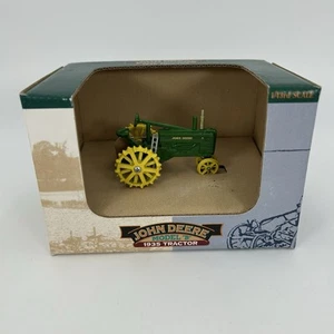 John Deere 1935 Model 'B' Tractor - Spec Cast - 1/43 Scale - Diecast NOS - Picture 1 of 11