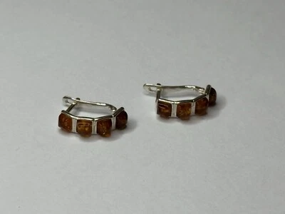 Pendientes de piedra ámbar genuina con plata de ley. Pendientes ámbar coñac Foto 1 de 3