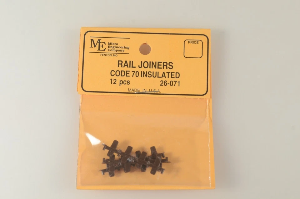Micro Engineering Code 70 Insulated Rail Joiners - 26-071 - Image 1 of 2