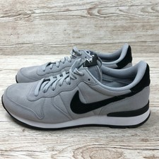 nike black internationalist trainers