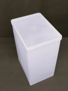 TUPPERWARE 2 QT. Contenitore congelatore vintage trasparente con coperchio HVY DTY* raro** - Foto 1 di 4