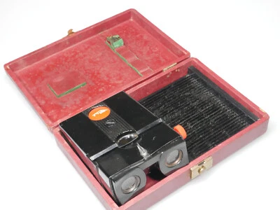 Stereo Realist Red Button Slide Viewer 3D WORKS - Image 1 of 4