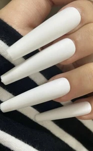 Juego de 24 puntas blancas mate ataúd súper largo uñas postizas artificiales - Imagen 1 de 2