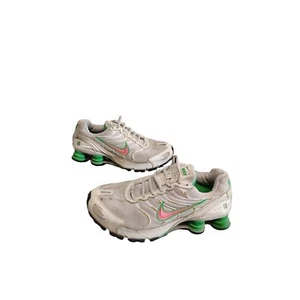 Nike shox White and with pink and green outline 8.5 - Picture 1 of 7