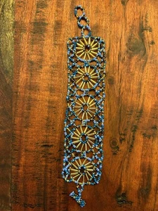 Hand-Beaded Adjustable Lacy Flower Bracelet 30511 - Picture 1 of 2