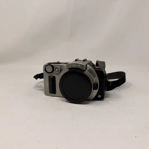 Cámara fotográfica Canon EOS IX 35 mm SLR - plateada (solo cuerpo) - Imagen 1 de 7