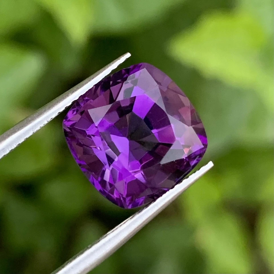 Dazzling 8.65Ct Natural Amethyst Top Fancy Cut Gemstone AMT14 - Image 1 of 1