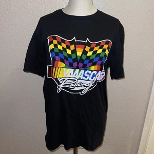 Nascar Tshirt Donna Media Nera Stampa Grafica YASCAR Racing Pride Flag Ally - Foto 1 di 5