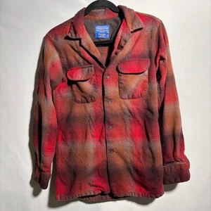 Pendleton Fitted Board Shirt Red Plaid Mens Small Wool Lumberjack Outdoor Retro - Picture 1 of 7