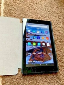 Amazon Kindle Fire 7 SR043KL 7" HD 6GB 7th Gen Kindle E-Reader Tablet Black! - Picture 1 of 5
