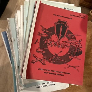 Lot Of 14 - Training Booklet US Army Infantry School Fort Benning GA, 1981? - Picture 1 of 15