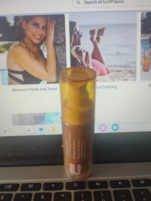 Base perfeccionadora de la piel Uoma by Sharon C impecable IRL azúcar morena T4 vitamina C Foto 1 de 2