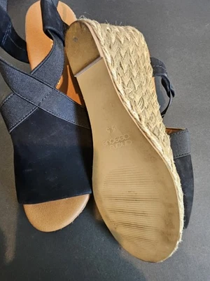 ANDRE ASSOUS - SANDALIAS CUÑA CUERO NEGRO TALLA. 5,5 M Foto 1 de 4