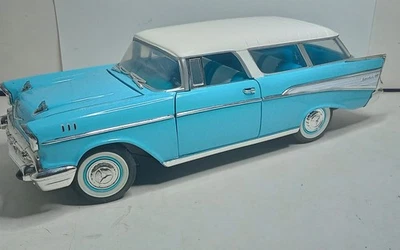 ROAD SIGNATURES 1/18 CHEVROLET NOMAD 57 BON ETAT SANS BOITE gé C5 - Photo 1/4