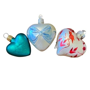 Czech Republic blown glass coquette heart Christmas tree ornaments set of 3 - Picture 1 of 12