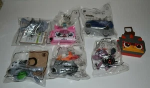 LOTE 2020 McDonald's Happy Meal Onward, Snoopy, Discovery, Lego Movie 7 juguetes - Imagen 1 de 2